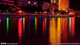 小县城夜景