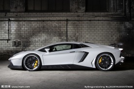 兰博基尼aventador
