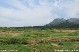 嵩山中岳庙东侧