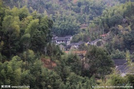 山间村落