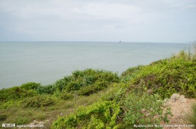 东坑峡谷 湖水