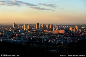 城市夕阳