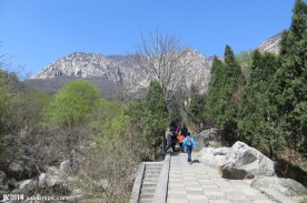 嵩山峻极峰