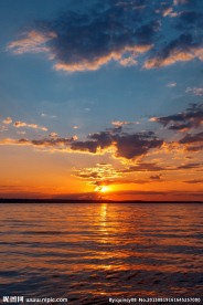 海上日落