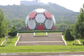 大连标志性建筑 足球