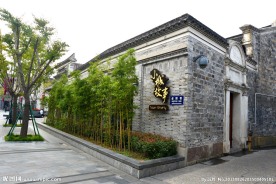 小城故事