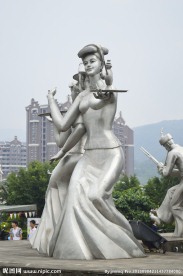 凉山民族风情园铜像