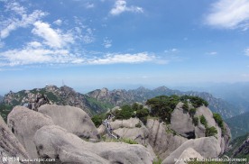 峰顶俯瞰