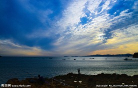 大连付家庄公园的夕阳