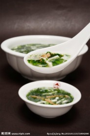 荠菜肉丝豆腐羹
