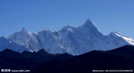 南迦巴瓦峰