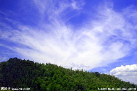 蓝天白云