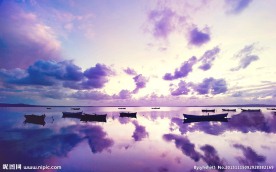 黄昏湖景
