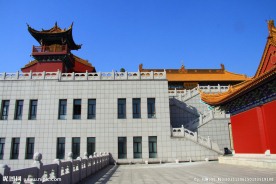 会稽山龙华寺
