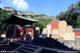 灵岩寺