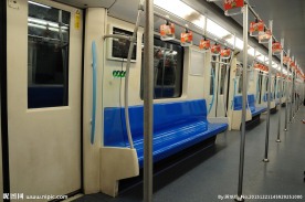 地铁车厢