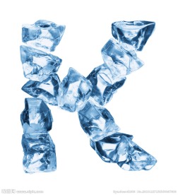 冰雪字体设计