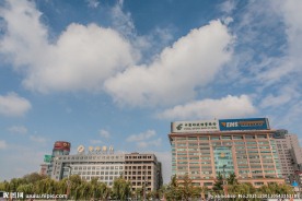 济南泉城广场