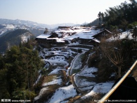 小村