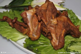 鸭锁骨 酱香鸭锁骨