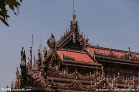 曼德勒乌木寺院