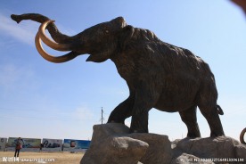 大象雕塑
