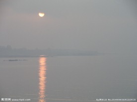 海上日出图
