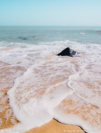 海浪与沙滩
