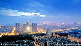 金碧辉煌耀眉山