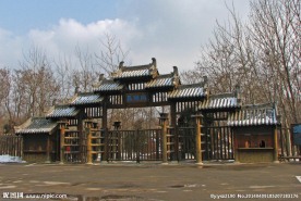 阳谷景阳冈大门
