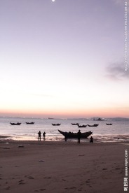 日出海边
