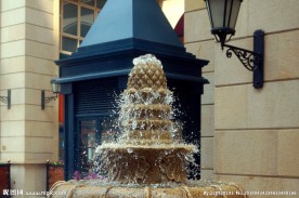 光谷意大利风情街喷泉