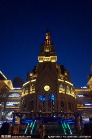 意大利风情街教堂夜景