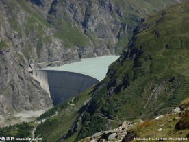 瑞士莫瓦桑坝