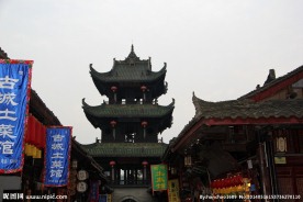 阆中华光楼