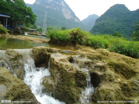 大新 恩城 小溪