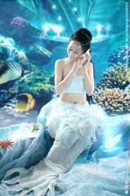 靓丽美人鱼 美女图