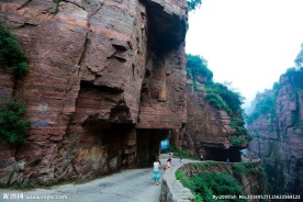 郭亮洞挂壁公路