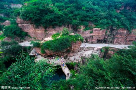 郭亮洞挂壁公路