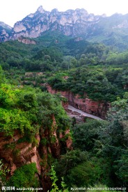 郭亮洞挂壁公路
