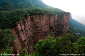 郭亮洞挂壁公路