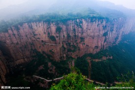 郭亮洞挂壁公路