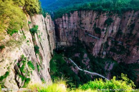 郭亮洞挂壁公路