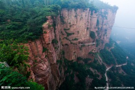 郭亮洞挂壁公路