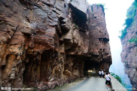 郭亮洞挂壁公路