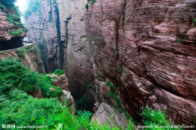 郭亮洞挂壁公路
