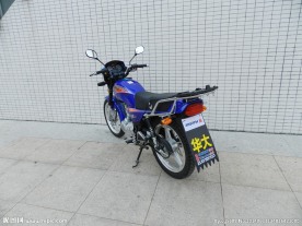 摩托车HJ125-7D