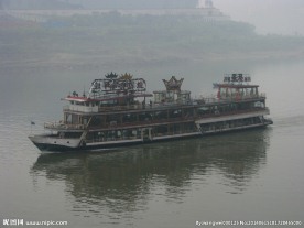 重庆 解放碑 吊脚楼  朝天门