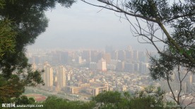 城市远眺
