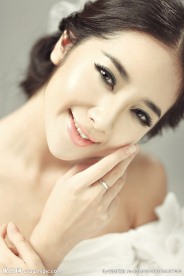 个性婚纱照 婚纱照